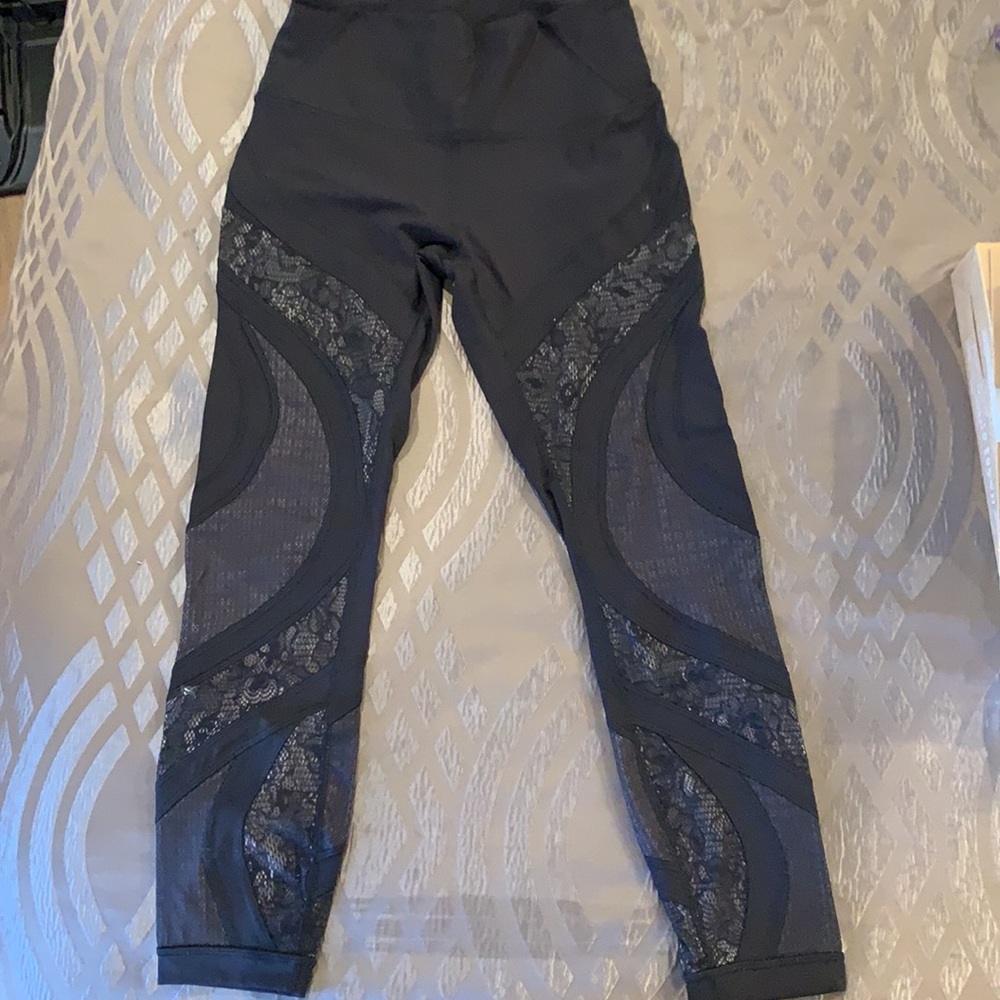 Lululemon lace wonder under pant